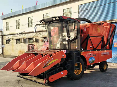 秸稈回收青儲(chǔ)機(jī)